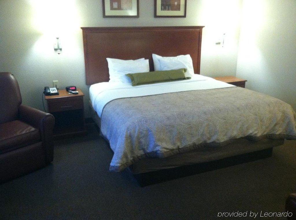 Candlewood Victoria By Ihg Dış mekan fotoğraf